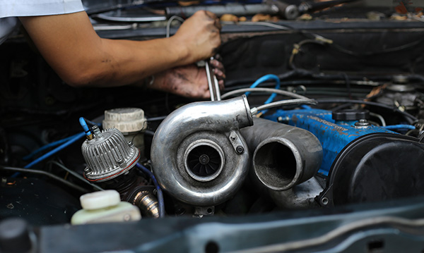 Why Turbocharged Engines Need an Intercooler in Addition to the Main Radiator